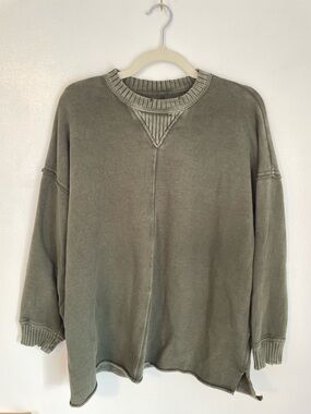 Aerie dark green crewneck sweater size small